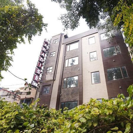 Hotel Paradise Inn-A Boutique Hotel Delhi Neu-Delhi Exterior foto